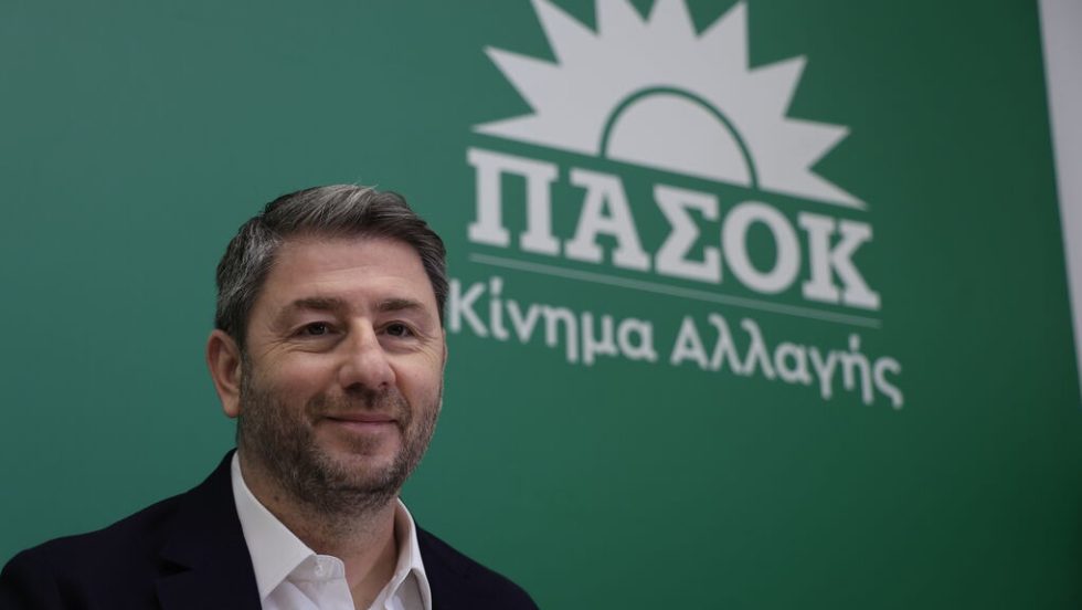 ΠΑΣΟΚ έτοιμο να κυβερνήσει